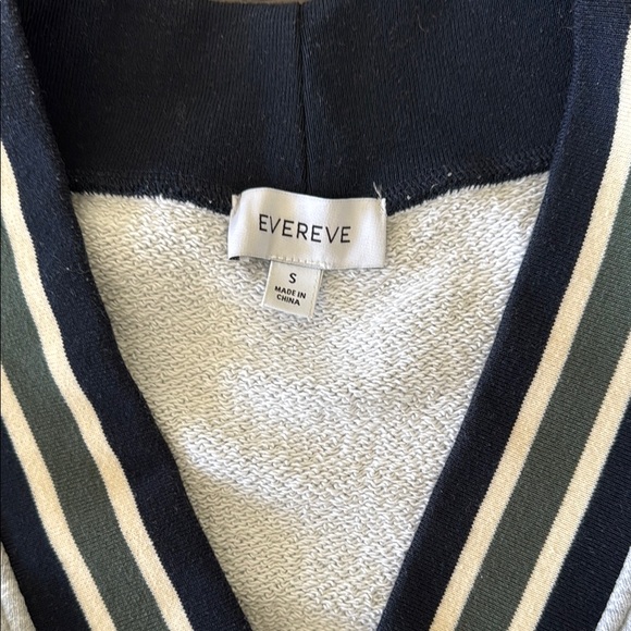 Evereve Gray V-Neck Sweater with Black Stripes - Picture 2 of 4